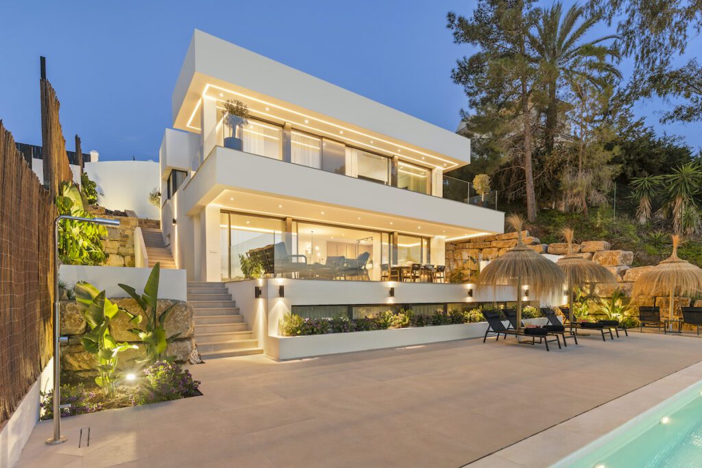 Villa Elsa Nueva Andalucia MDR Luxury Homes