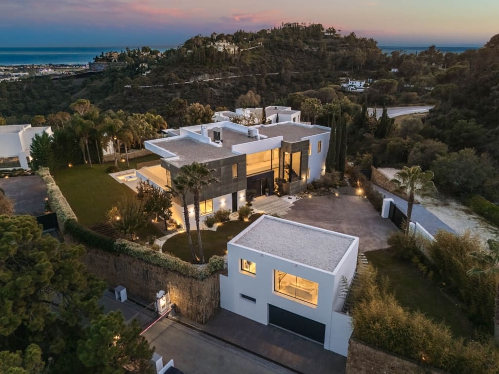 Luxurious Villa Ciervo in El Madroñal, Benahavís - Exclusive estate with panoramic sea views | Ikzoekuwhuisinspanje.nl.