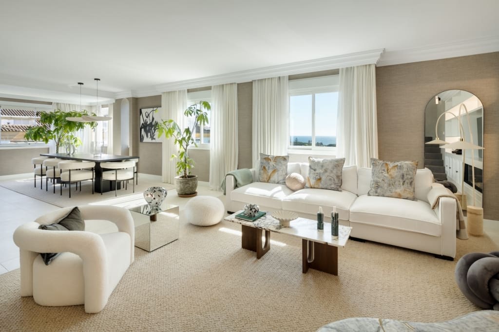 Costa PH luxury duplex penthouse in Nagüeles with sea views and jacuzzi - offered by MDR Luxury Homes