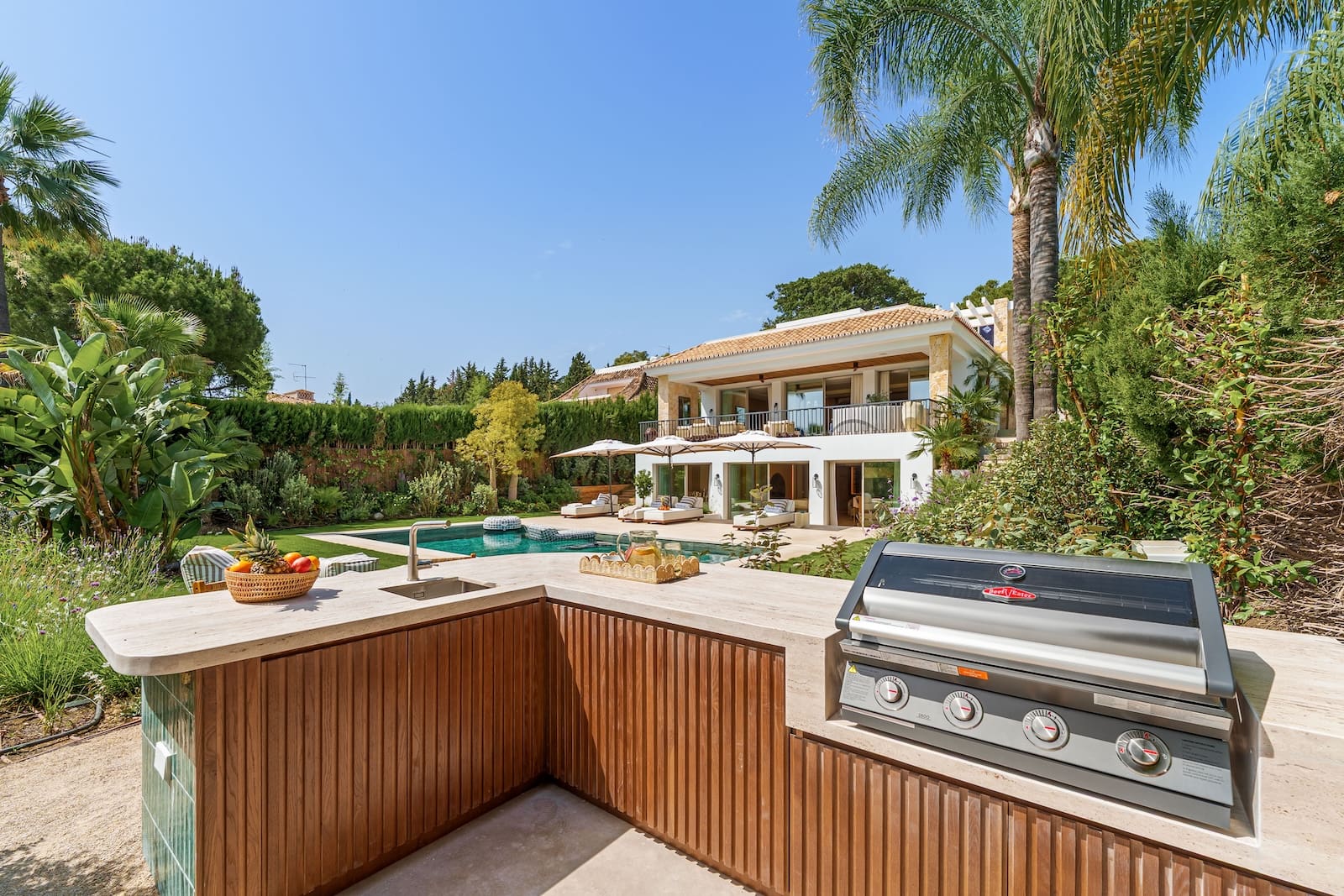 Villa Sereno Nueva Andalucía luxury villa with pool - MDR Luxury Homes